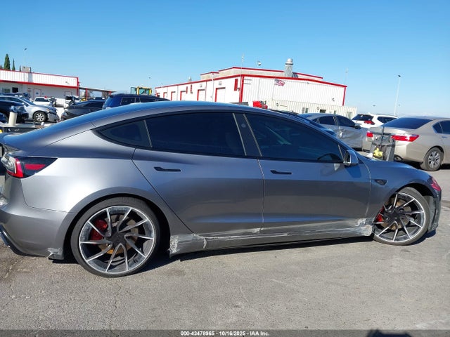 2024 Tesla Model 3 Performance All-wheel Drive მანქანა იყიდება აუქციონზე, vin: 5YJ3E1ET1RF853397, აუქციონის ნომერი: 43478965