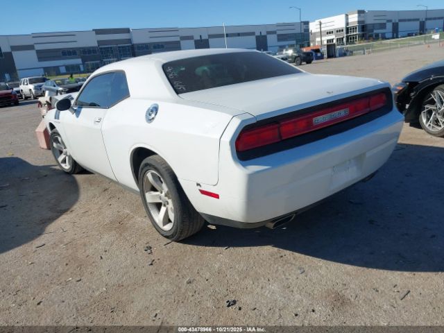 2013 DODGE CHALLENGER 2C3CDYAGXDH596347 Photo 2