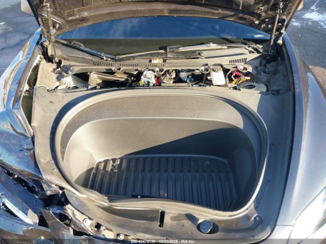 2025 TESLA MODEL 3 5YJ3E1EB7SF904835 Photo 9