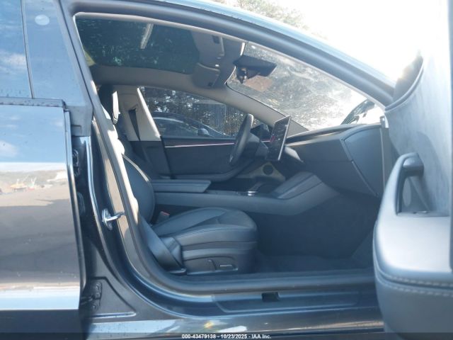 2025 TESLA MODEL 3 5YJ3E1EB7SF904835 Photo 4