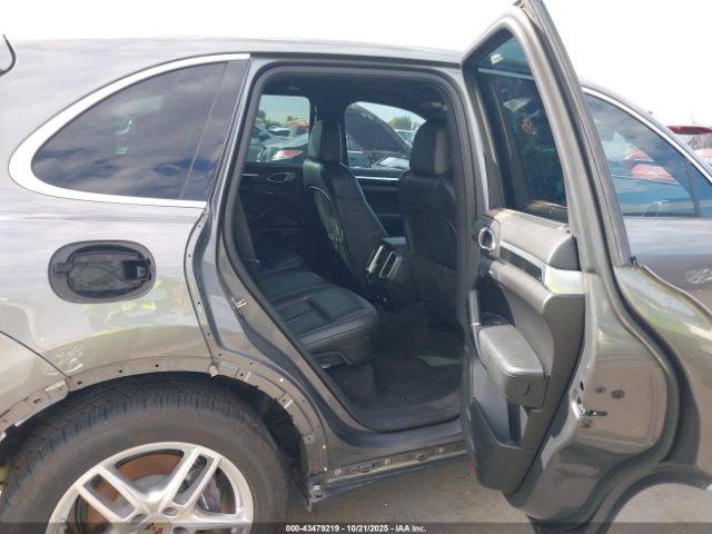 2013 PORSCHE CAYENNE WP1AA2A25DLA03699 Photo 7