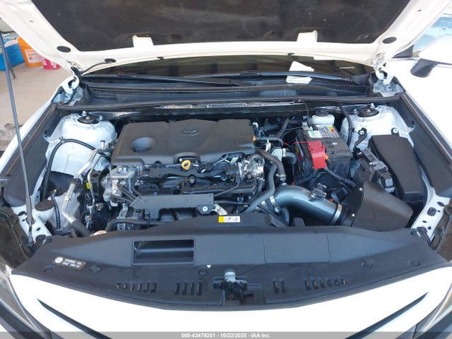 43479251 :رقم المزاد ، 4T1T11AK2NU638374 vin ، 2022 Toyota Camry Se مزاد بيع