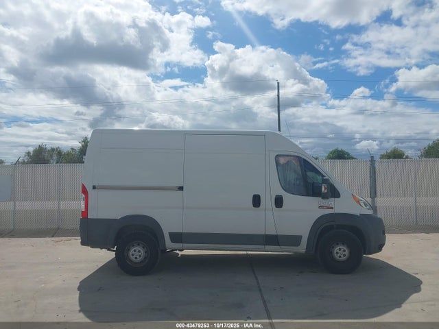 RAM Promaster 2500 High Roof 2016 3C6TRVCG7GE109024 Image 13