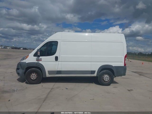 RAM Promaster 2500 High Roof 2016 3C6TRVCG7GE109024 Image 14