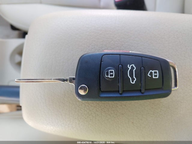 2012 AUDI A3 WAUKJAFM7CA018870 Photo 10