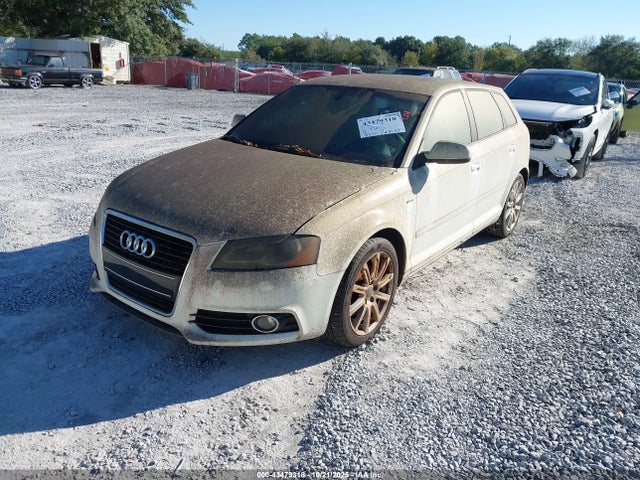 2012 AUDI A3 WAUKJAFM7CA018870 Photo 1