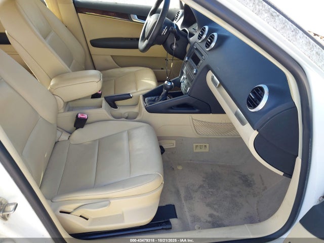 2012 AUDI A3 WAUKJAFM7CA018870 Photo 4