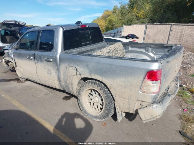2022 RAM 1500 1C6RRFBG7NN342010 Photo 2