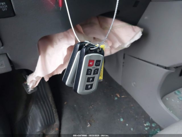 2018 TOYOTA SIENNA 5TDDZ3DC2JS196695 Photo 10