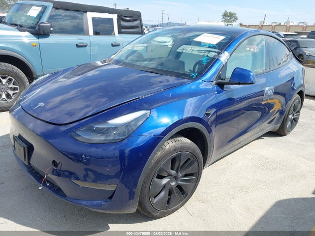 2025 TESLA MODEL Y 7SAYGDED4SF256344 Photo 1