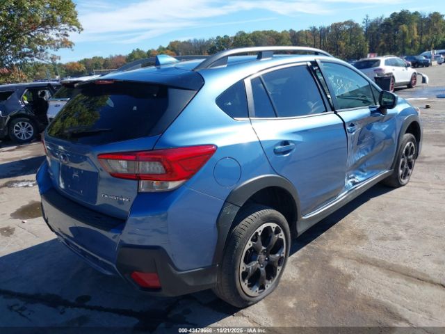 2021 SUBARU CROSSTREK JF2GTAPC5MH380456 Photo 3