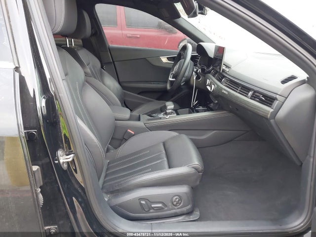 2023 AUDI A4 WAUEAAF49PN014346 Photo 4
