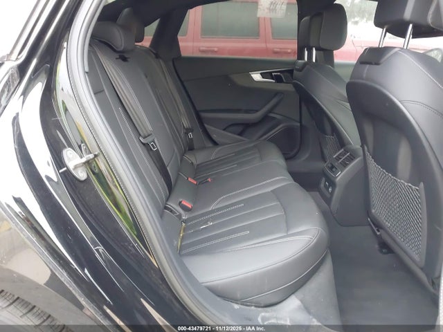 2023 AUDI A4 WAUEAAF49PN014346 Photo 7