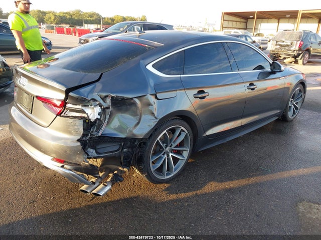 2018 AUDI S5 WAUB4CF5XJA116851 Photo 3