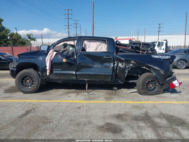 5TFDY5F15LX955525 Toyota Tundra Sr5