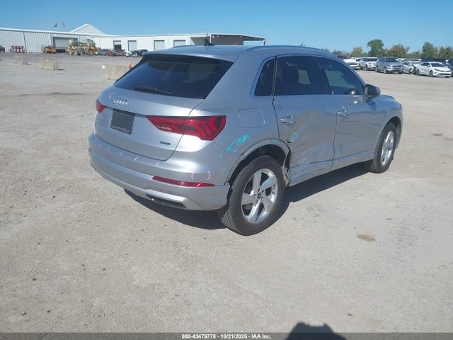 2021 AUDI Q3 WA1AUCF36M1124635 Photo 3