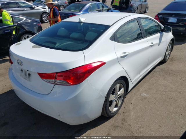 2013 HYUNDAI ELANTRA 5NPDH4AE2DH227730 Photo 3