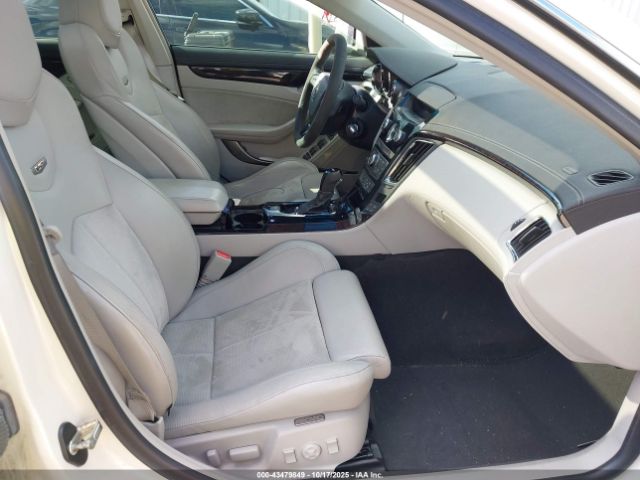 2011 CADILLAC CTS-V 1G6DV5EP2B0136397 Photo 4