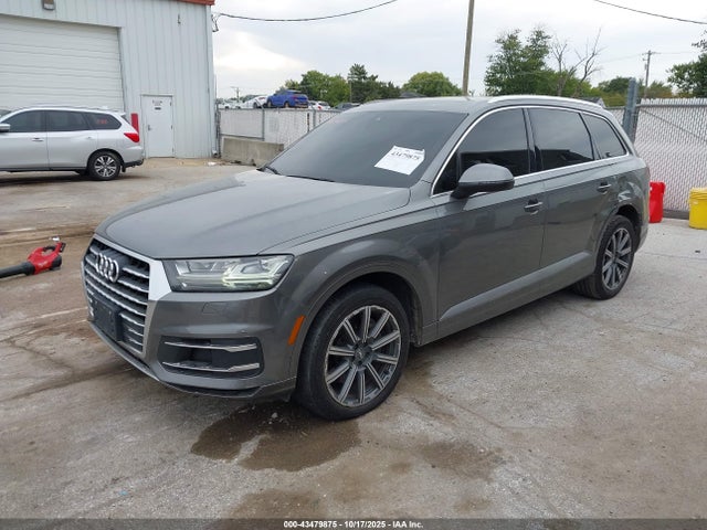 Продаж на аукціоні авто 2017 Audi Q7 3.0t Premium, vin: WA1VAAF77HD019866, номер лоту: 43479875