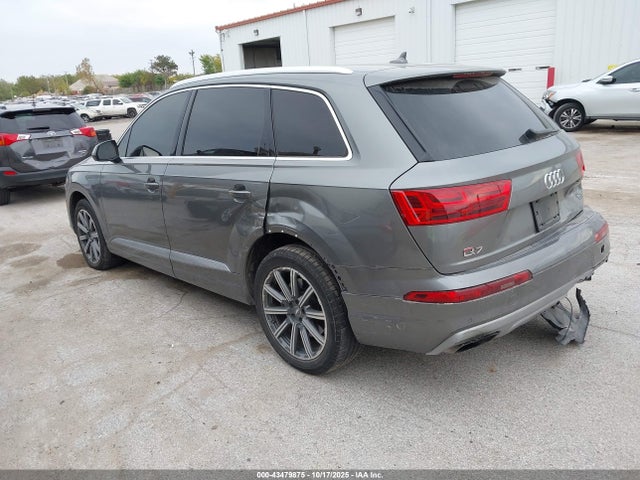 Продаж на аукціоні авто 2017 Audi Q7 3.0t Premium, vin: WA1VAAF77HD019866, номер лоту: 43479875