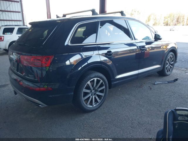 2018 AUDI Q7 WA1LAAF7XJD007692 Photo 3