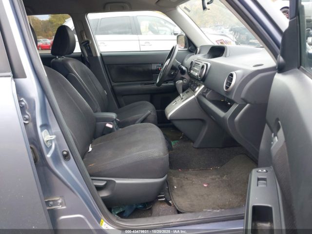 2009 SCION XB JTLKE50EX91060950 Photo 4