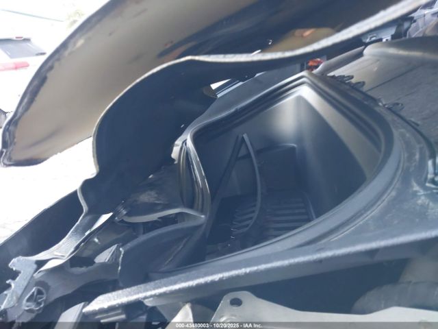 2023 TESLA MODEL Y 7SAYGDEE1PF749270 Photo 9
