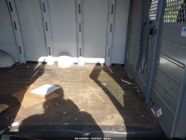 2017 GMC SAVANA 2500 1GTW7BFGXH1121789 Photo 7