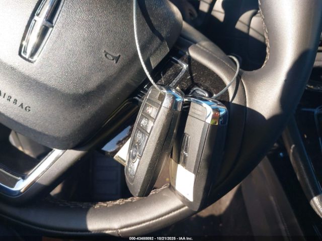 2022 LINCOLN CORSAIR 5LMCJ1C93NUL30010 Photo 10