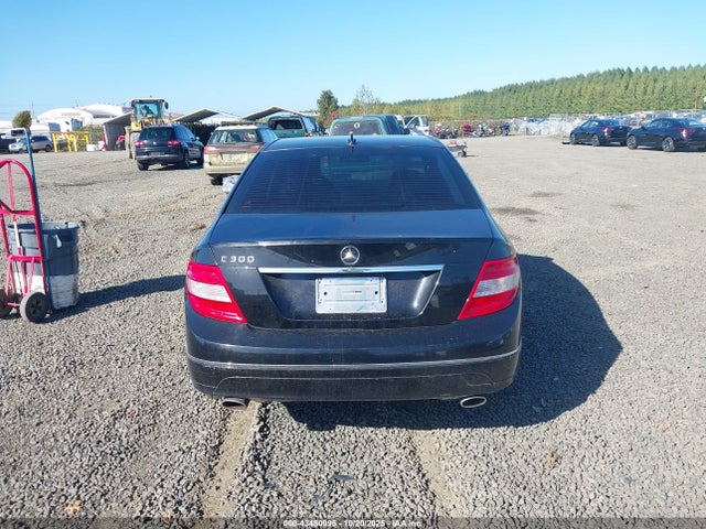 43480095 :رقم المزاد ، WDDGF54XX9F204631 vin ، 2009 Mercedes-benz C 300 Luxury/sport مزاد بيع
