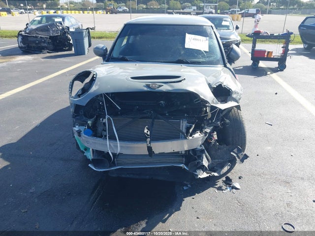 2021 MINI HARDTOP WMWXR5C02M2N46867 Photo 5