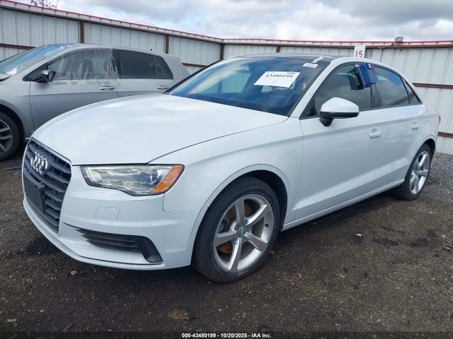 2015 AUDI A3 WAUBFGFF1F1127870 Photo 1