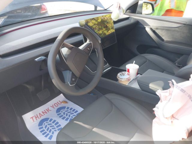 2026 TESLA MODEL Y 7SAYGDEE9TA488171 Photo 4