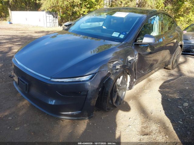 2026 TESLA MODEL Y 7SAYGDEE9TA488171 Photo 5