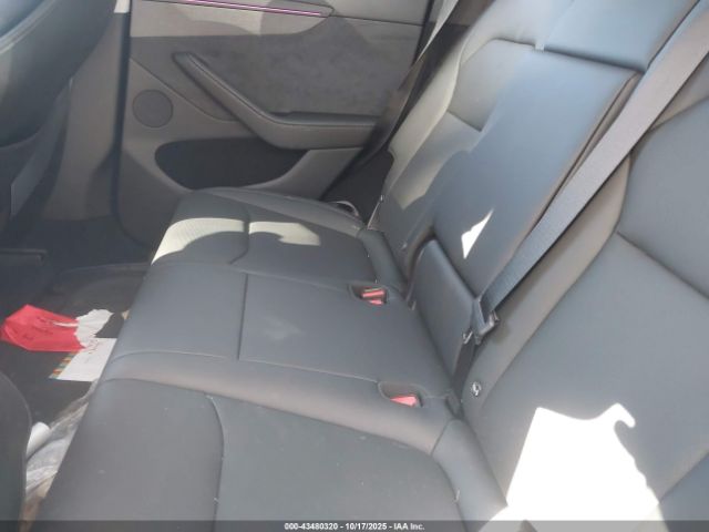 2026 TESLA MODEL Y 7SAYGDEE9TA488171 Photo 7
