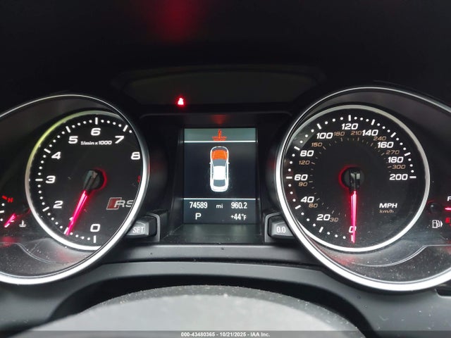 2014 AUDI RS 5 WUAC6AFR1EA901986 Photo 6