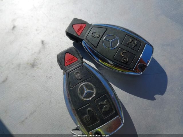 2012 MERCEDES-BENZ C 300 WDDGF8BB5CR194332 Photo 10