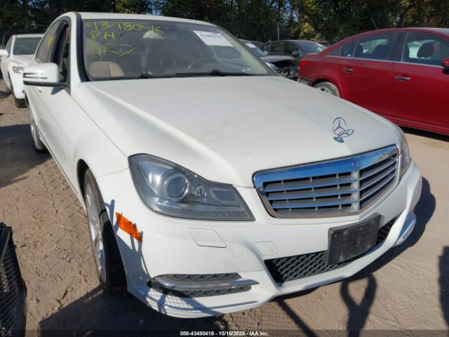 2012 MERCEDES-BENZ C 300 WDDGF8BB5CR194332 Photo 5
