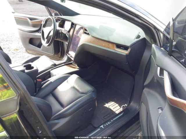 2020 TESLA MODEL X 5YJXCBE28LF244786 Photo 4