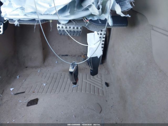 2010 MERCEDES-BENZ C 300 WDDGF5EB9AR102405 Photo 10