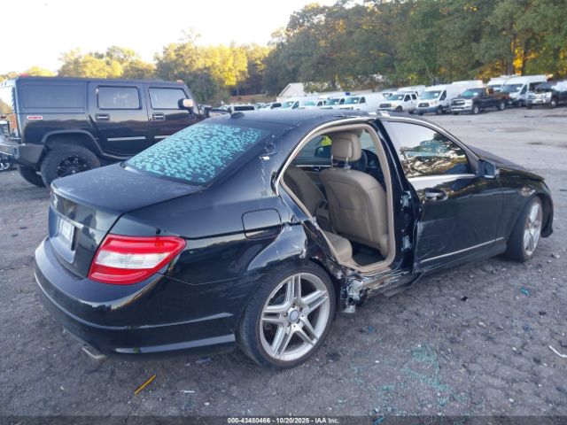 2010 MERCEDES-BENZ C 300 WDDGF5EB9AR102405 Photo 3