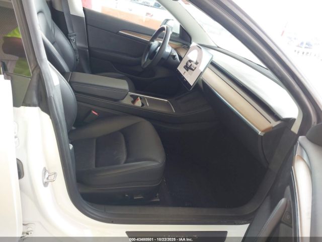 2023 TESLA MODEL 3 5YJ3E1EAXPF509000 Photo 4