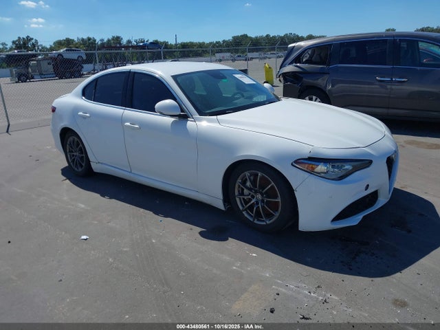 2018 ALFA ROMEO GIULIA ZARFAECN0J7576312