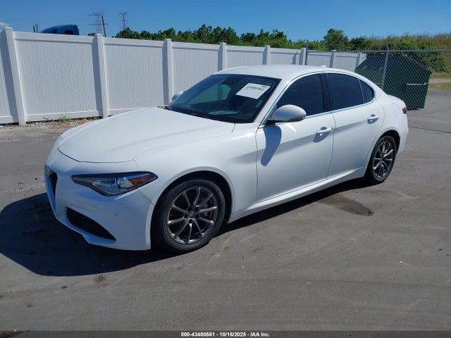 2018 ALFA ROMEO GIULIA ZARFAECN0J7576312 Photo 1