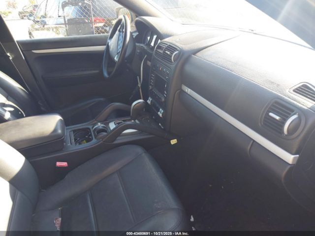 2010 PORSCHE CAYENNE WP1AA2APXALA09456 Photo 4