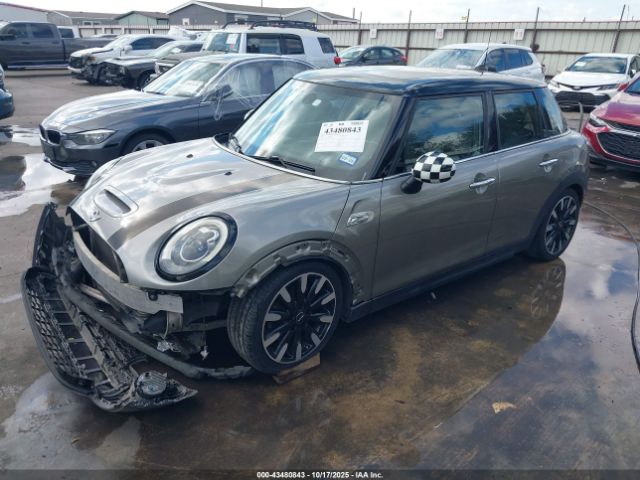 2018 MINI HARDTOP WMWXU3C59J2F49827 Photo 1
