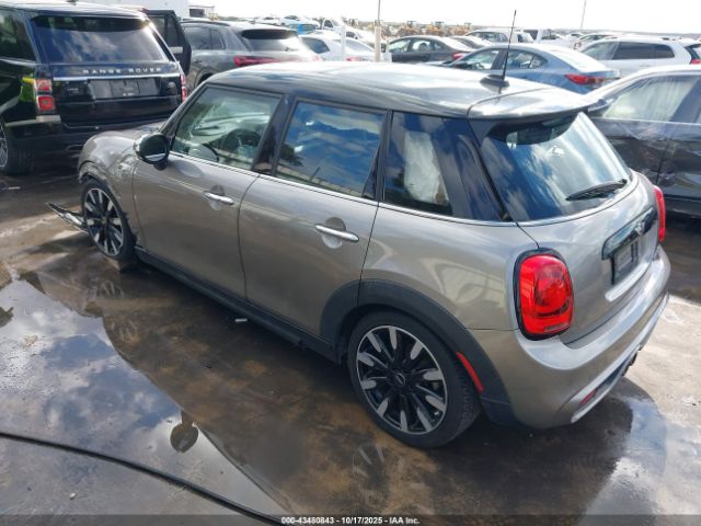 2018 MINI HARDTOP WMWXU3C59J2F49827 Photo 2
