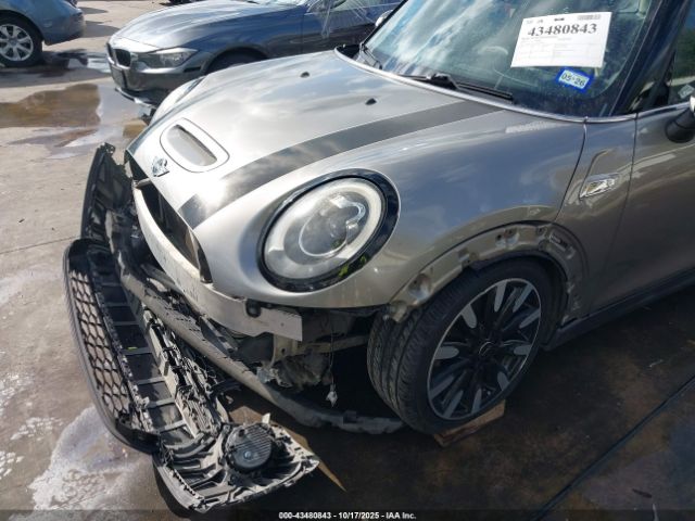 2018 MINI HARDTOP WMWXU3C59J2F49827 Photo 5