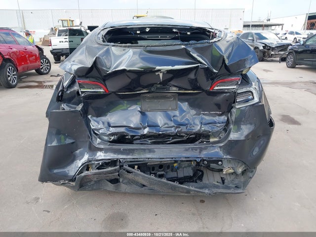 2025 TESLA MODEL Y 7SAYGDEE7SA345847 Photo 5