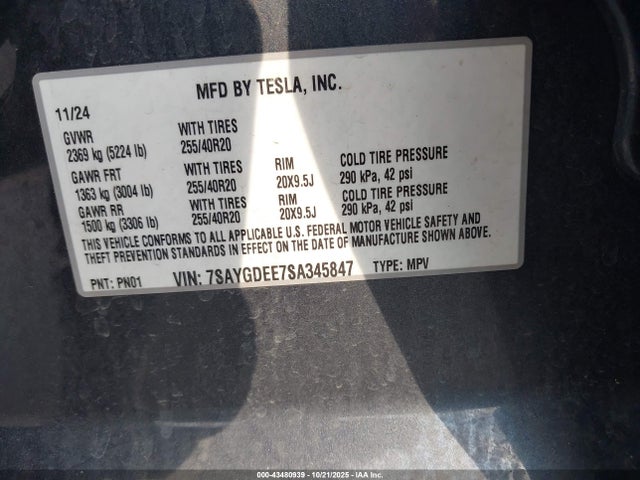 2025 TESLA MODEL Y 7SAYGDEE7SA345847 Photo 8